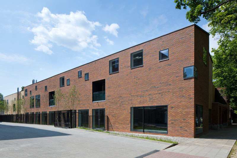 PŁYTKA KLINKIEROWA ELEWACYJANA FELDHAUS 758 NF11 - obrazek 2